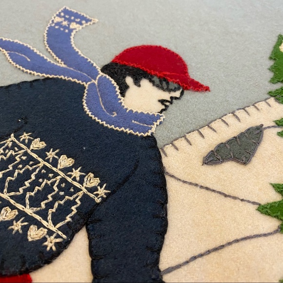 NEW Jan Constantine Hand Embroidered Felted Wool Christmas Pillow Cushion Cover - Picture 6 of 9